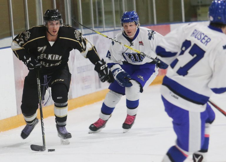 Saints split weekend matchups