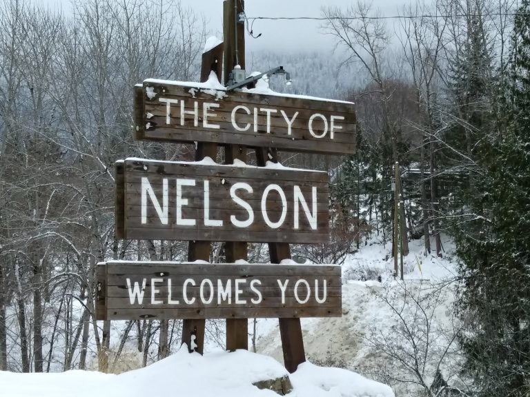 Creator of Nelson’s welcome signs dies at 94