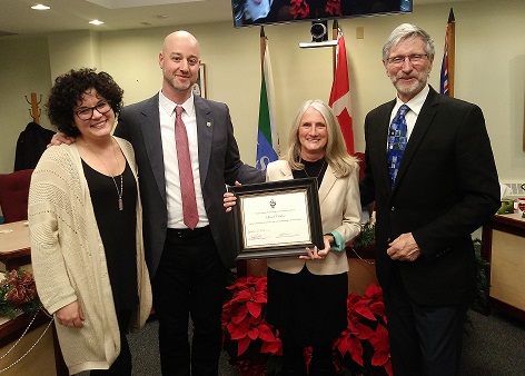 Pat Henman receives award for community contributions