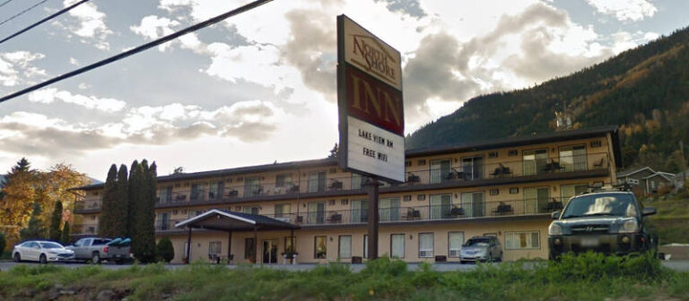 Province buys North Shore Inn for supportive housing