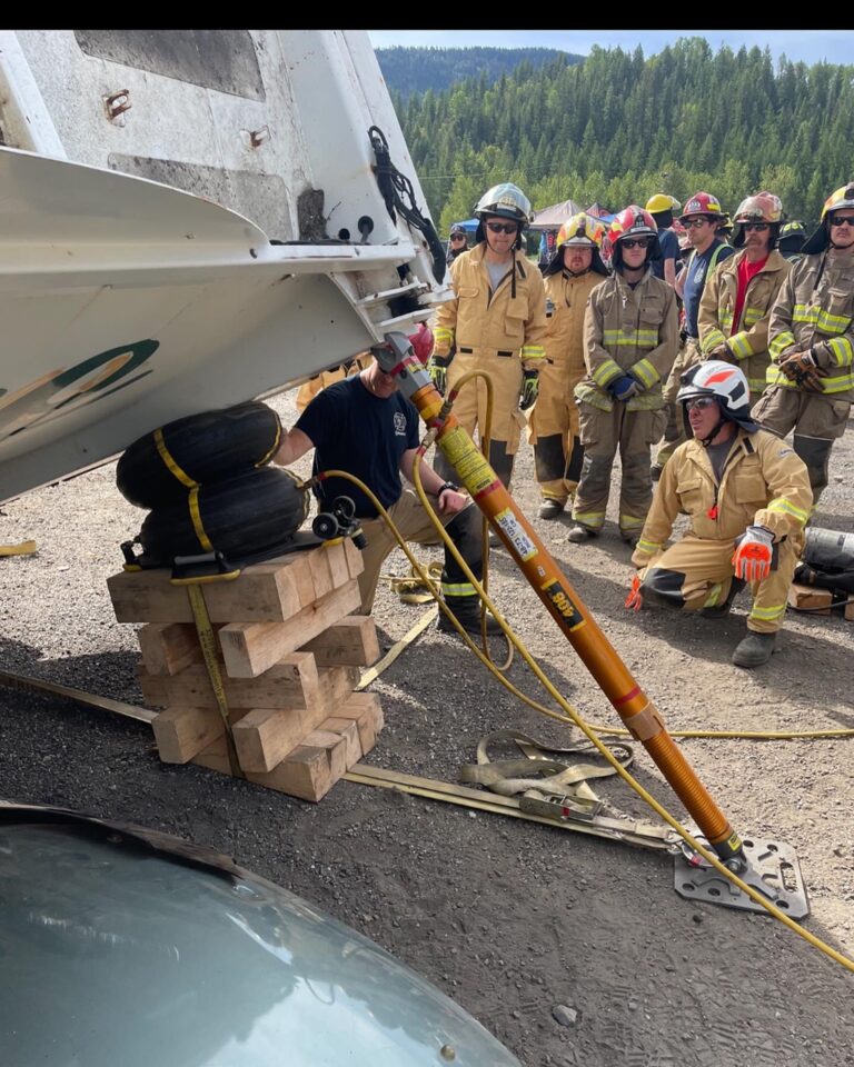 RDCK firefighters complete heavy vehicle rescue training