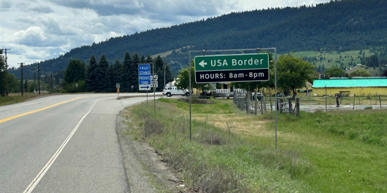 Hours of service being reduced at Nelway and Cascade border crossings