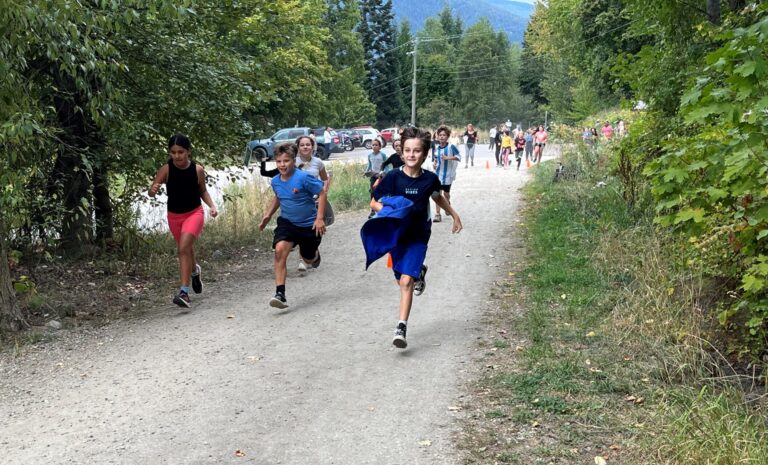 South Nelson students stretch their legs for the Terry Fox Foundation